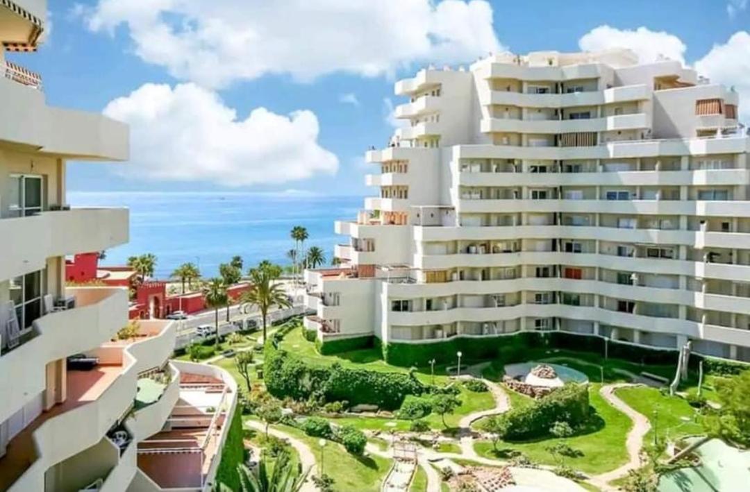 Estreno Benalbeach Vistas Al Mar Estudio Deluxe Benalmadena Exterior photo